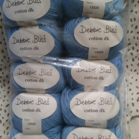 Lot of 5 Skeins of Debbie Bliss Cotton DK Yarn in Blue - Picture 8 of 10